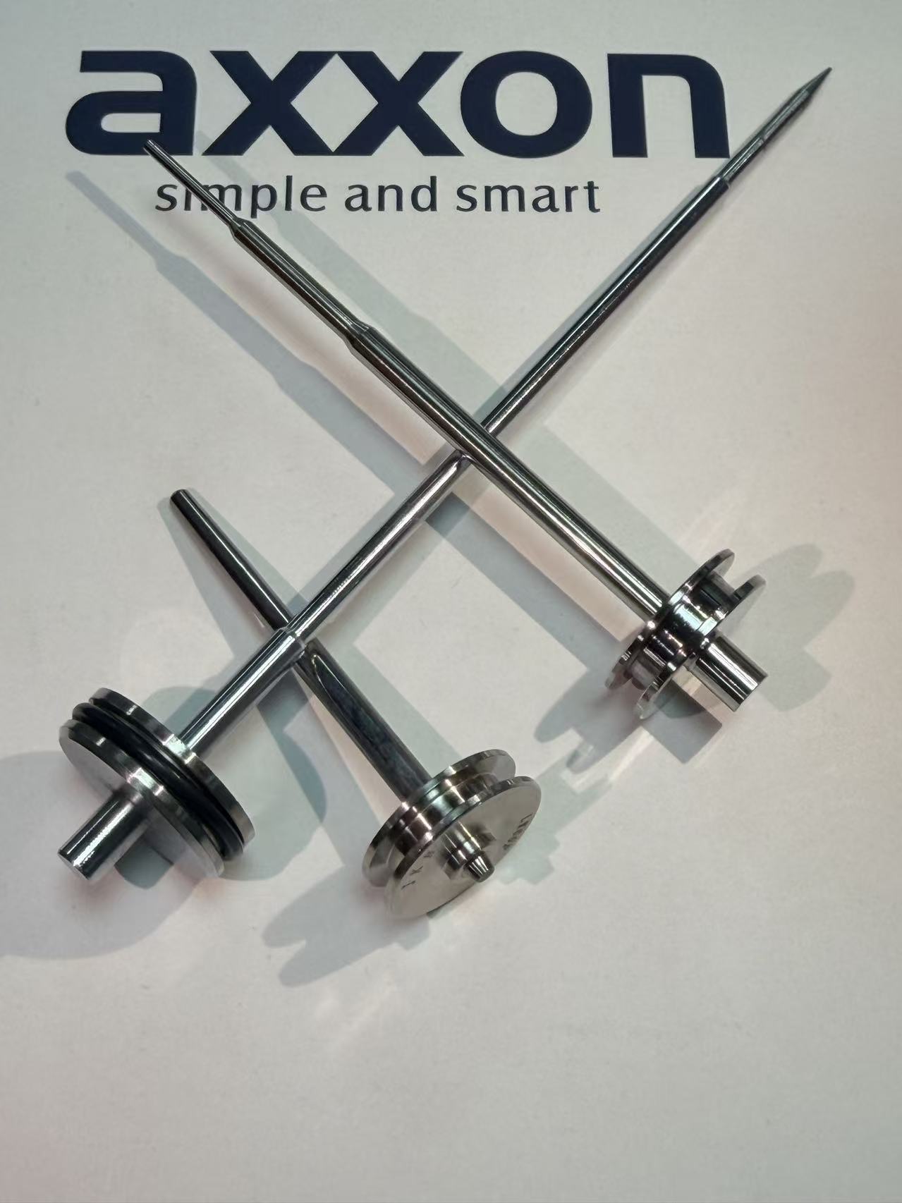 Axxon tappet/nål